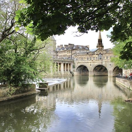2 Bedroom Apartment In Bath City Centre With Garden & Free Parking Exteriör bild